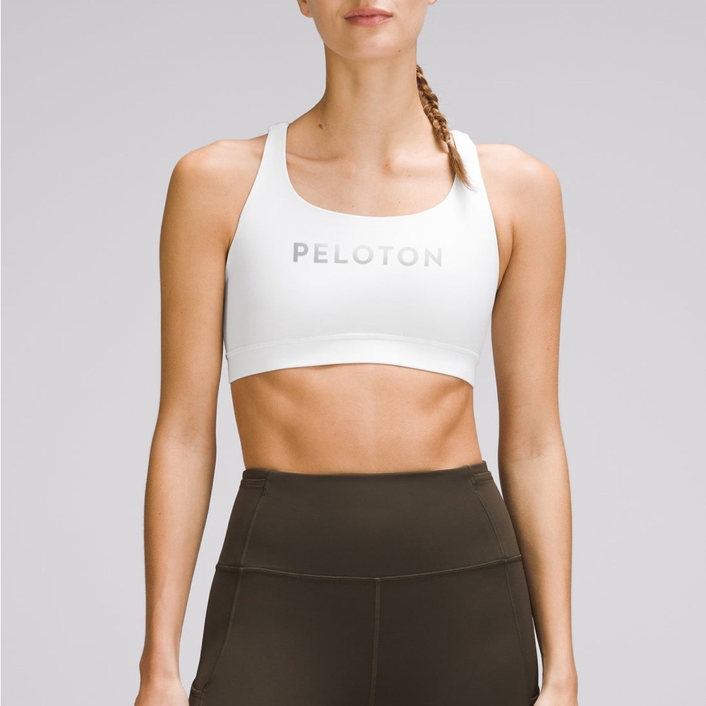 Lululemon Peloton Energy Bra white Size 4 NWT